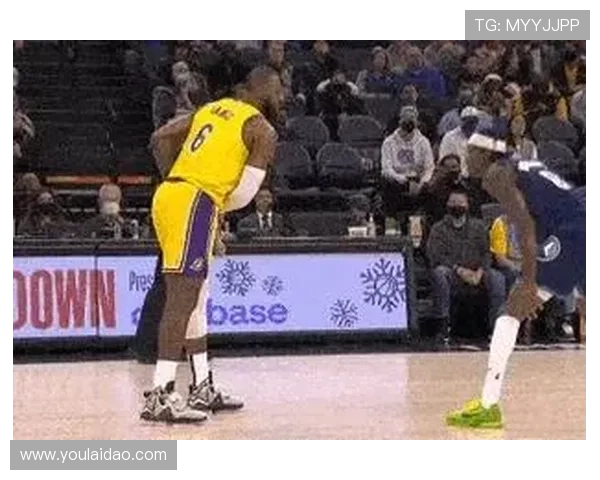 最新NBA动态：詹姆斯领衔湖人队再战季后赛，勇士队重磅交易升级阵容