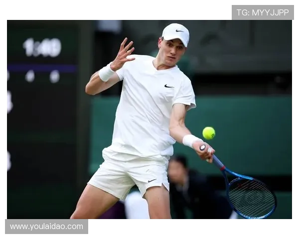 网球明星张三获得重要比赛冠军