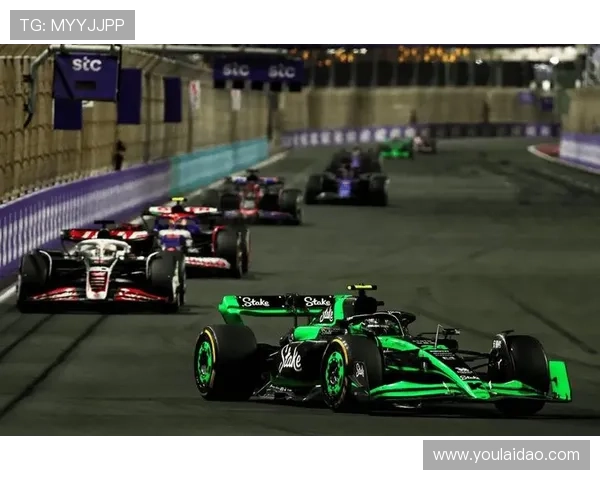 F1新赛季前瞻：车队阵容大变动，技术革新引发激烈争夺