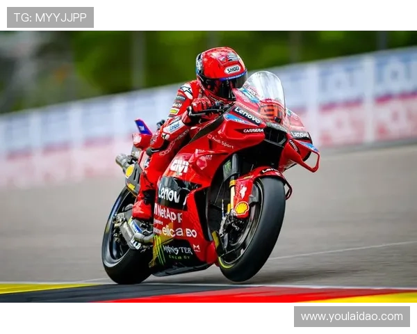 摩托车手马克马尔凯兹重返赛道 凭借强势表现赢得摩托GP赛季首场胜利